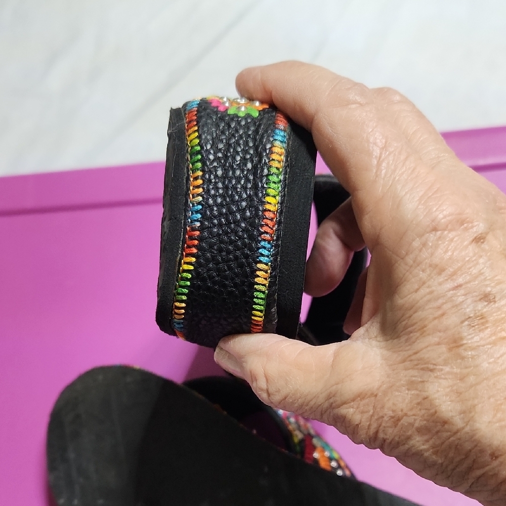 Montana West Black and Multicolor Embroidered Sandals - Picture 9 of 11